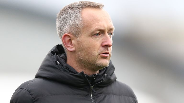 Neil Critchley ha sido nombrado entrenador en jefe de la liga One Blackpool