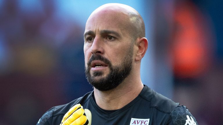 Pepe Reina is self-isolating after suffering symptoms of coronavirus