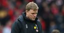 Howe takes voluntary pay cut at Bournemouth