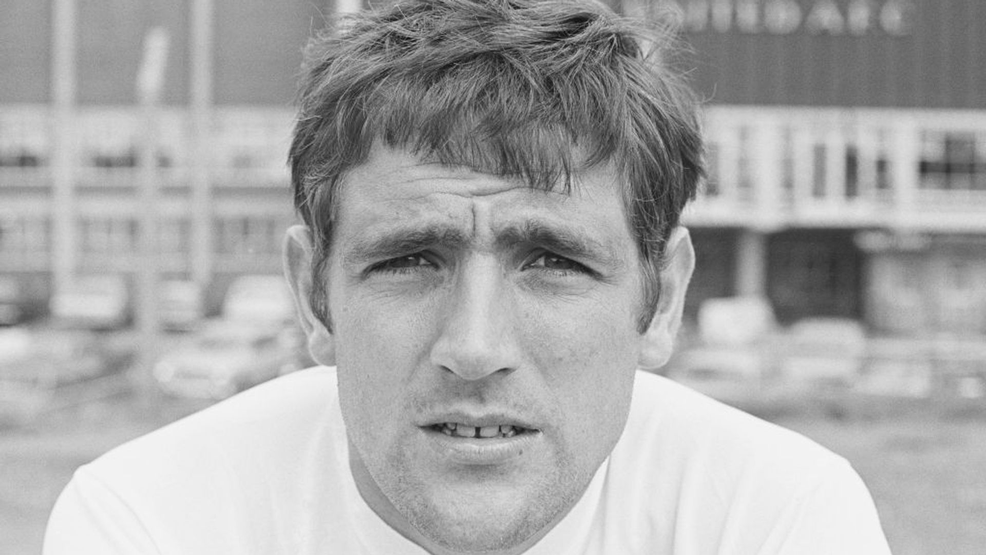 Leeds say goodbye to club legend Norman Hunter