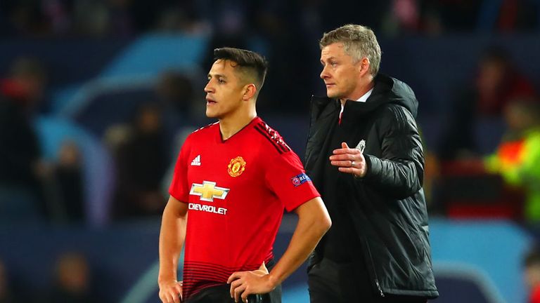 ¿Podría Ole Gunnar Solskjaer integrar a Sánchez nuevamente en el redil de Old Trafford?