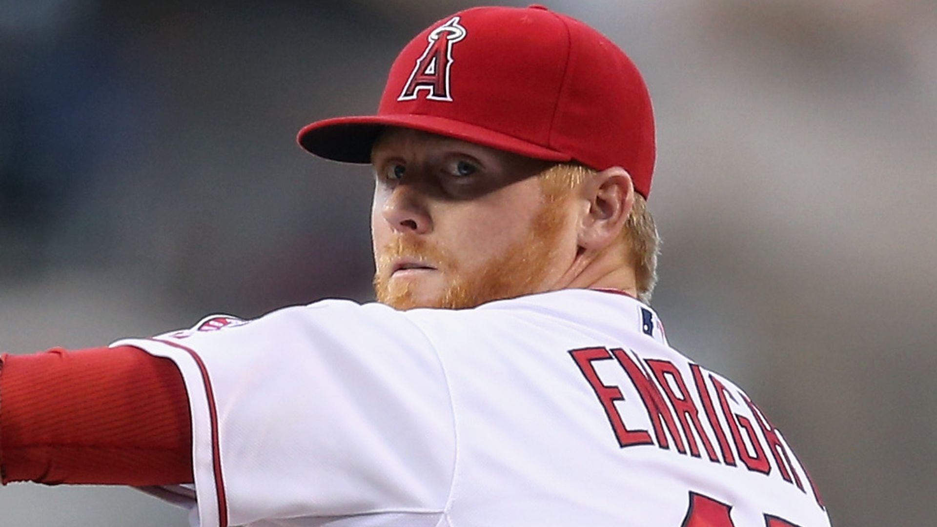 Ex-MLB star wins first pro golf start