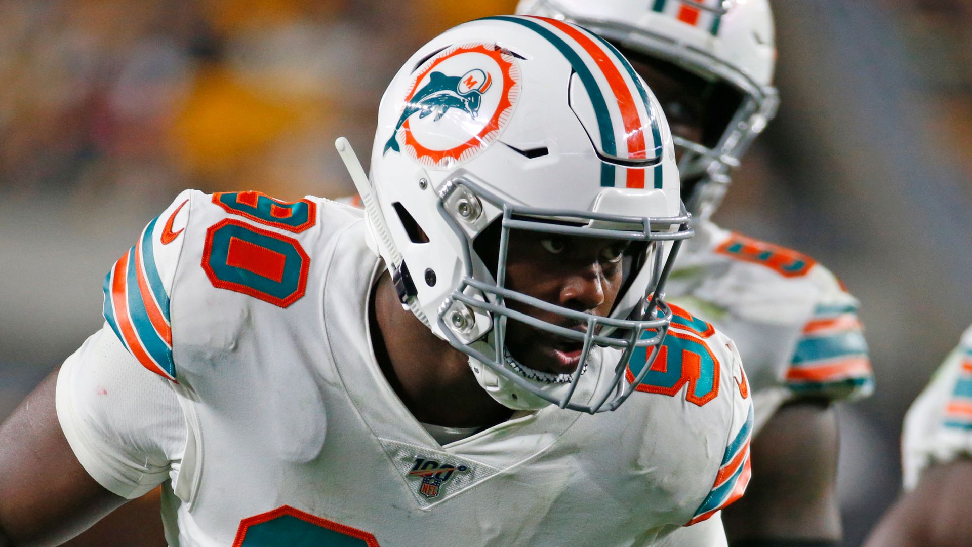 Falcons acquire DE Harris from Dolphins