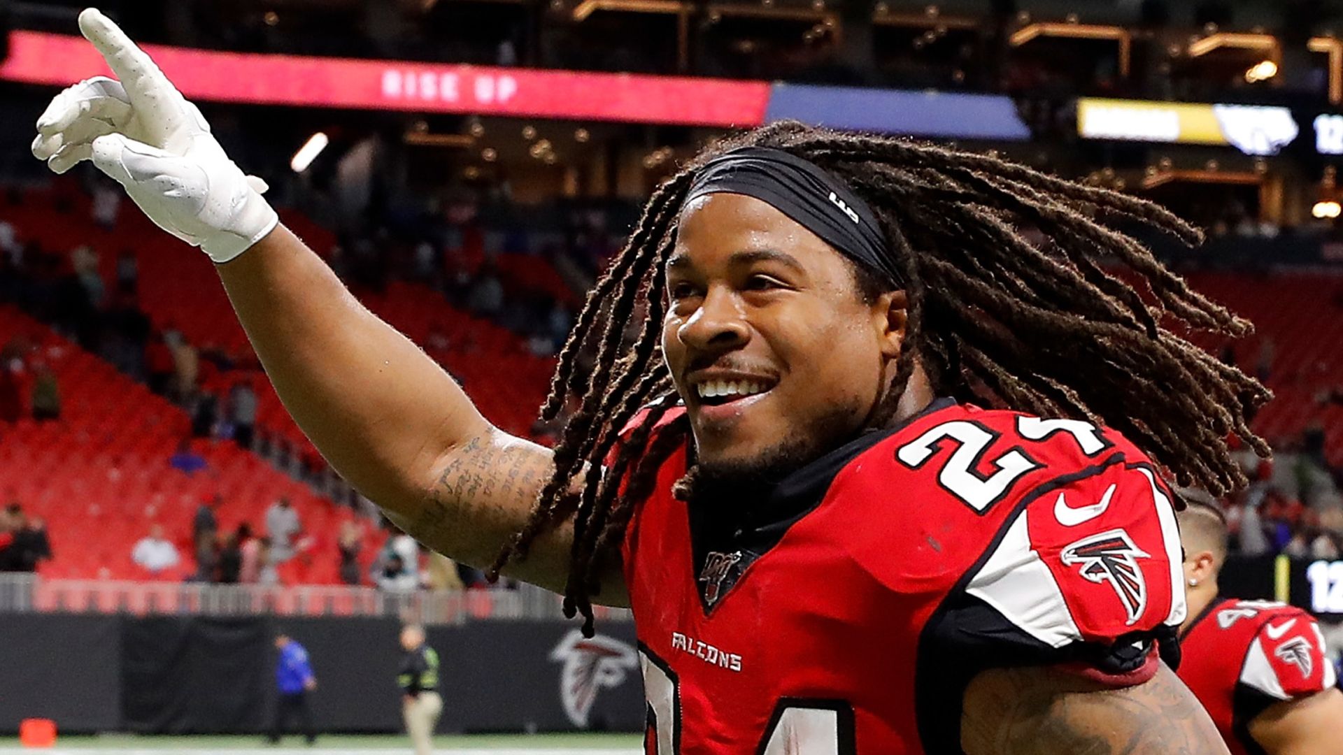 Seahawks offer RB Freeman $4m deal