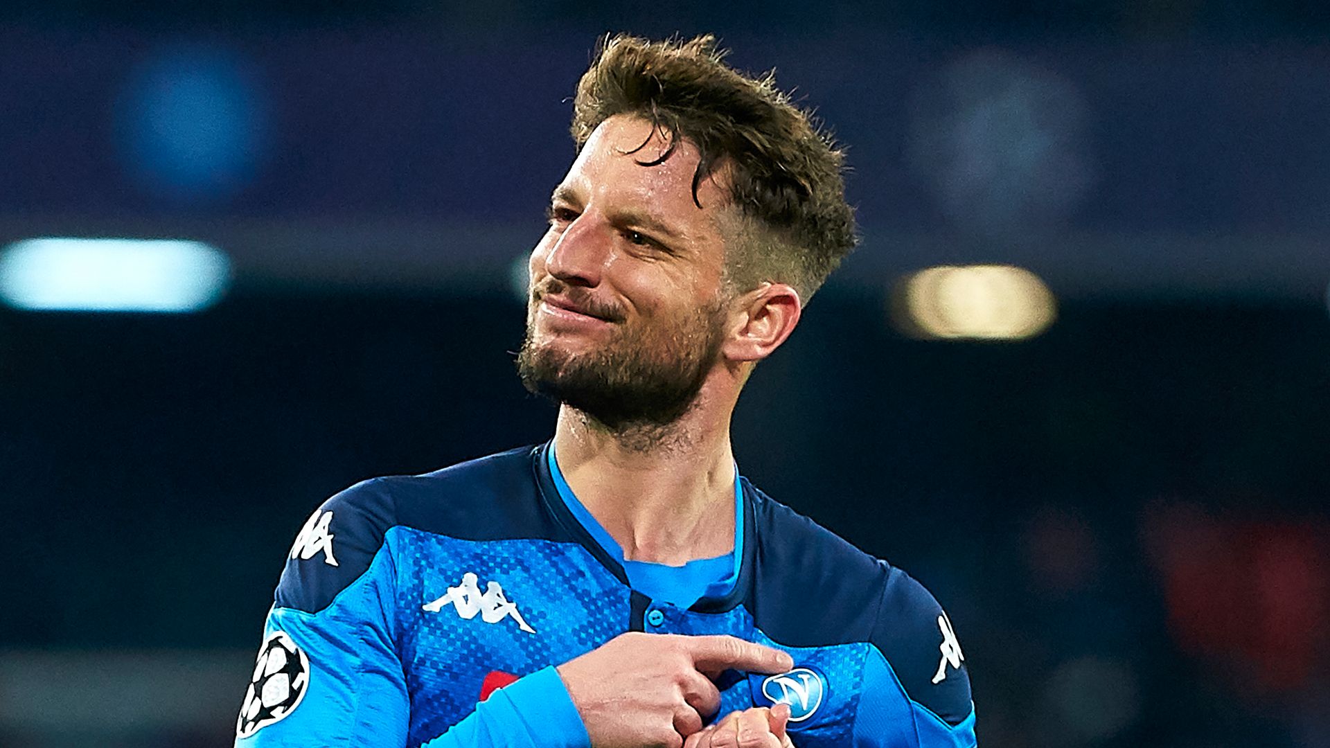 Mertens agrees to extend Napoli deal