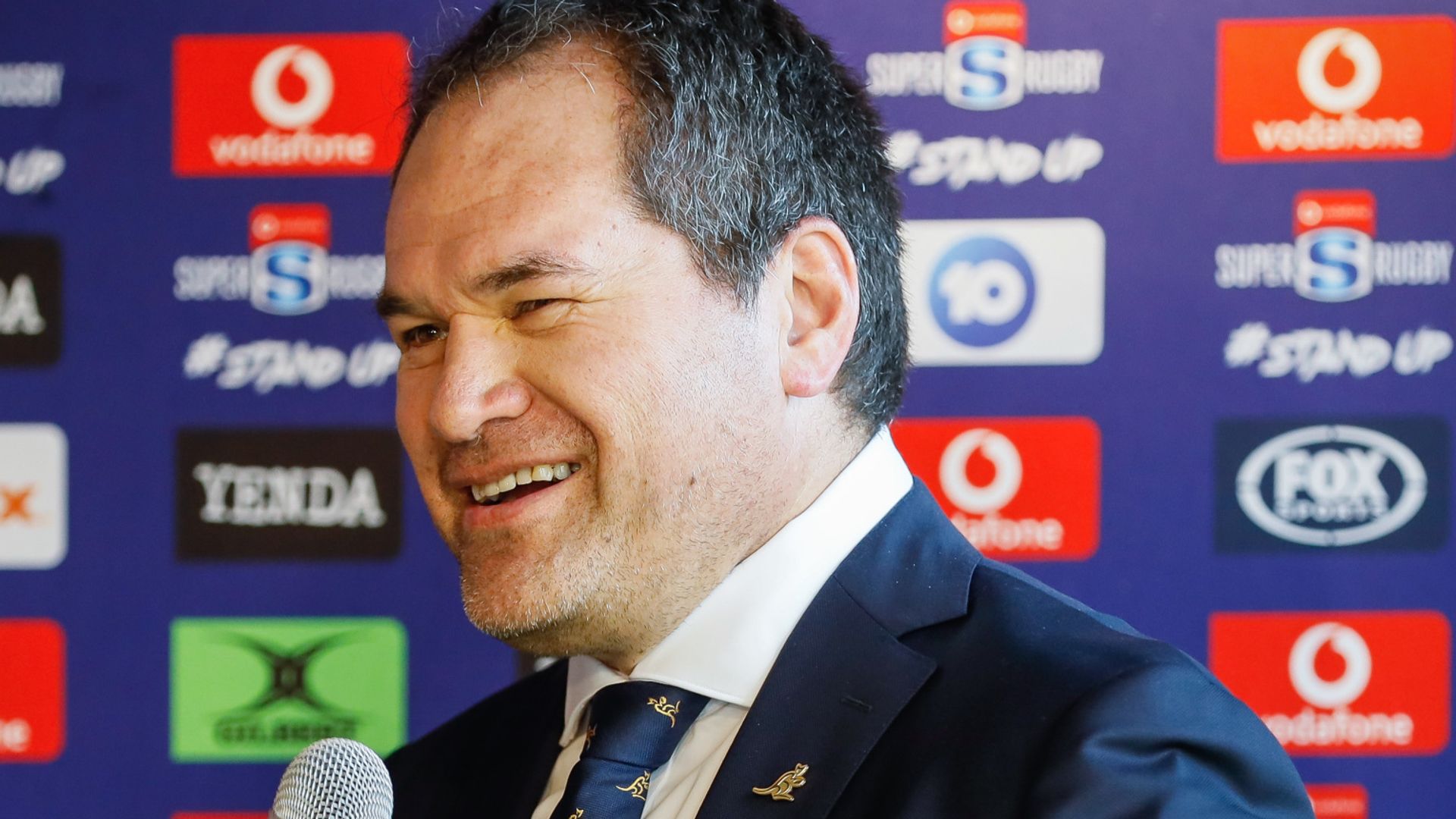 Rennie plans to tinker with 'Giteau Law'