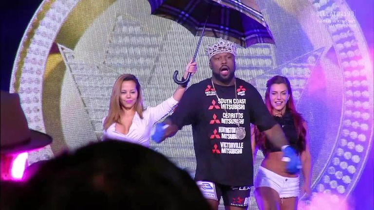 On this week's Bellator Recharged show, it's Bader vs King Mo in the heavyweight Grand Prix. Relive the history between the fighters, which started way back in college