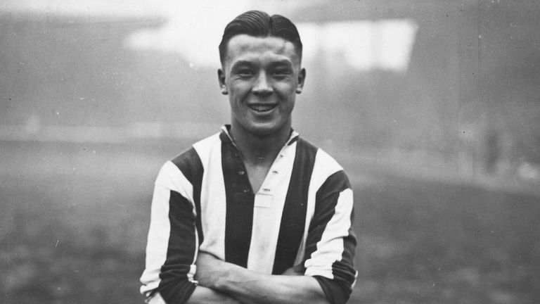 Frank Soo was the first man of Chinese origin to represent England
