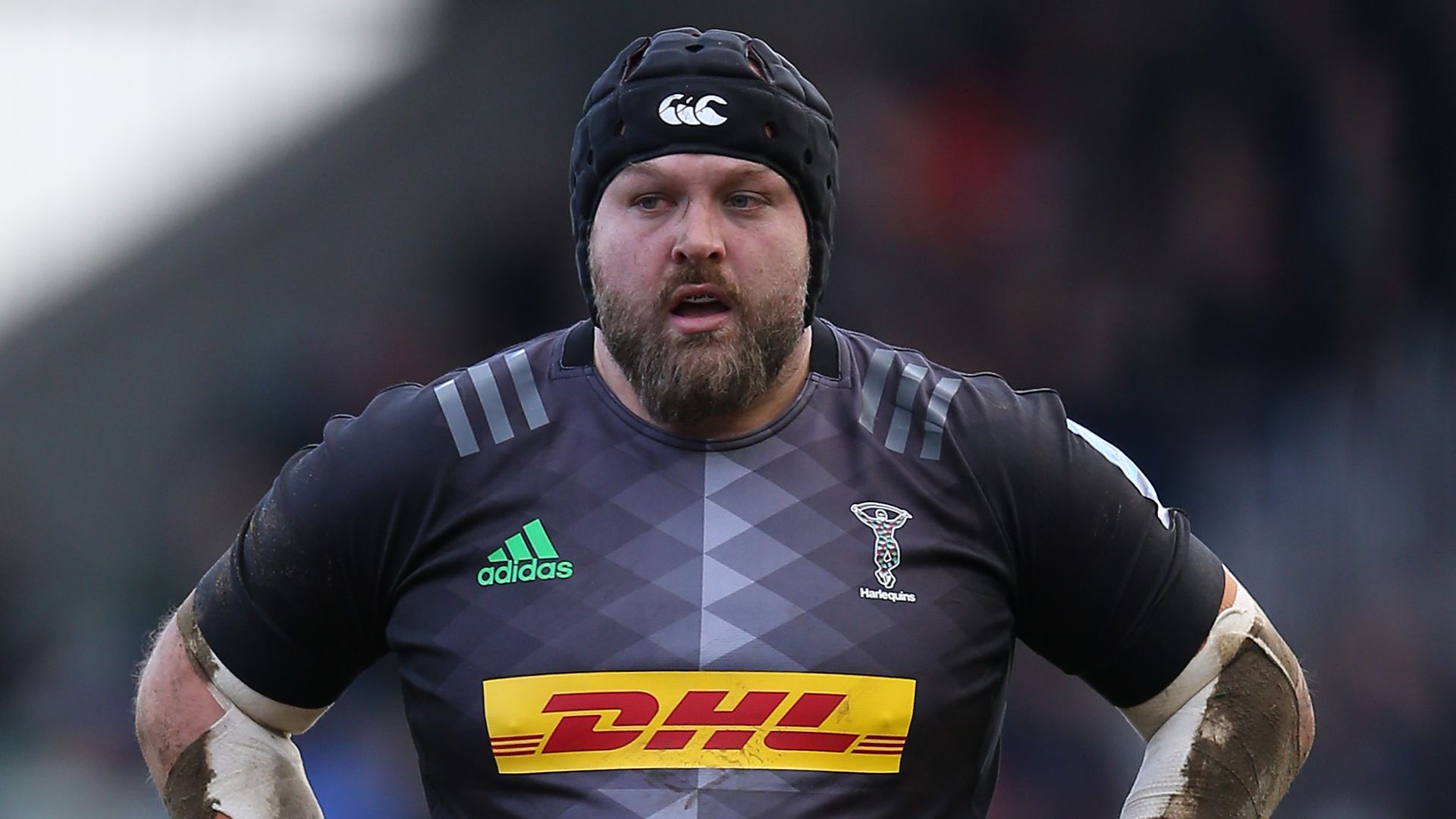 Premiership players may strike over salary cap reduction