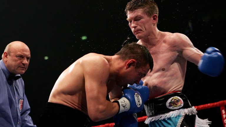 Hatton forced a late stoppage