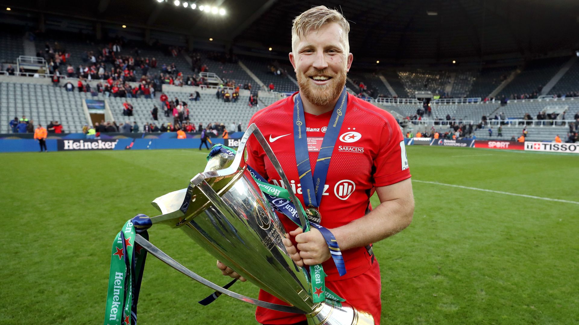 Wray signs new Saracens deal until 2023