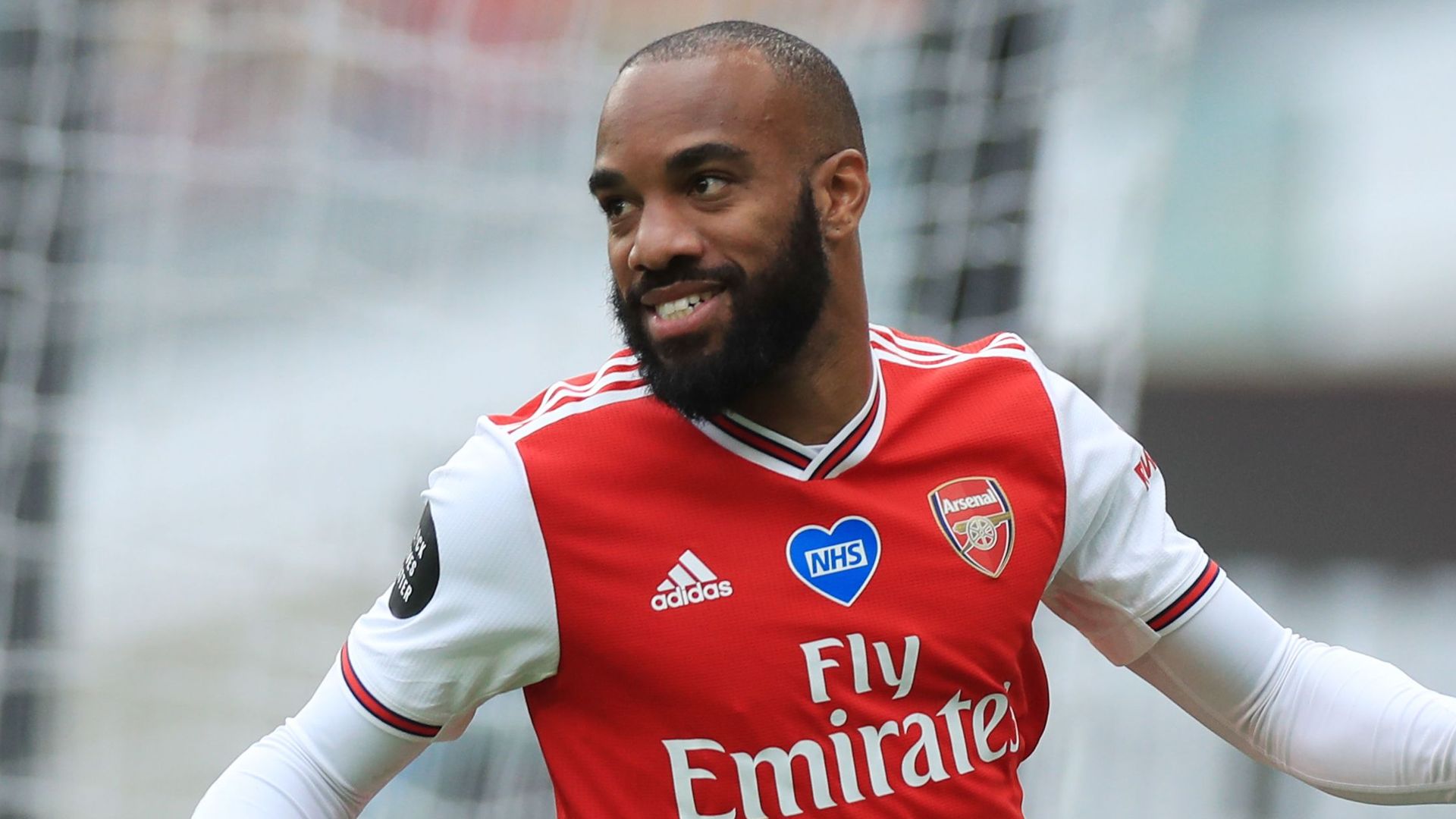 Arteta: We have to have Lacazette contract talks