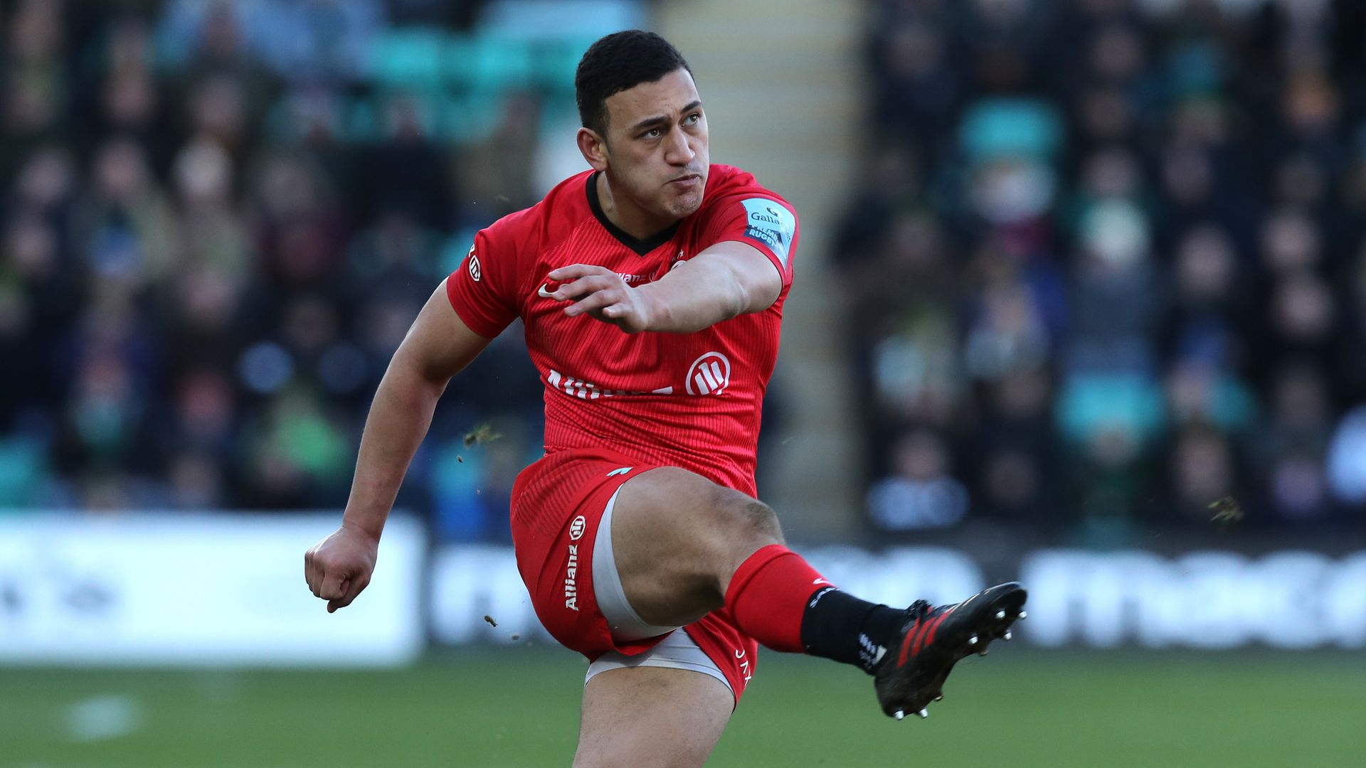 Manu Vunipola signs new Saracens deal