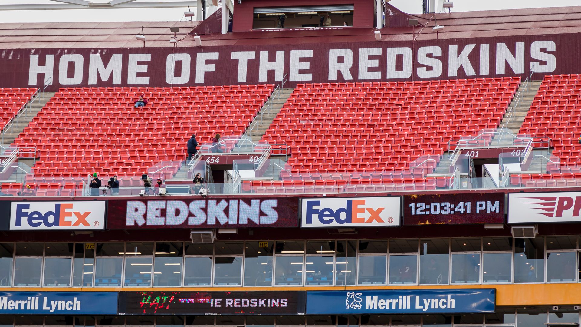 Stadium sponsors FedEx ask Redskins to change name
