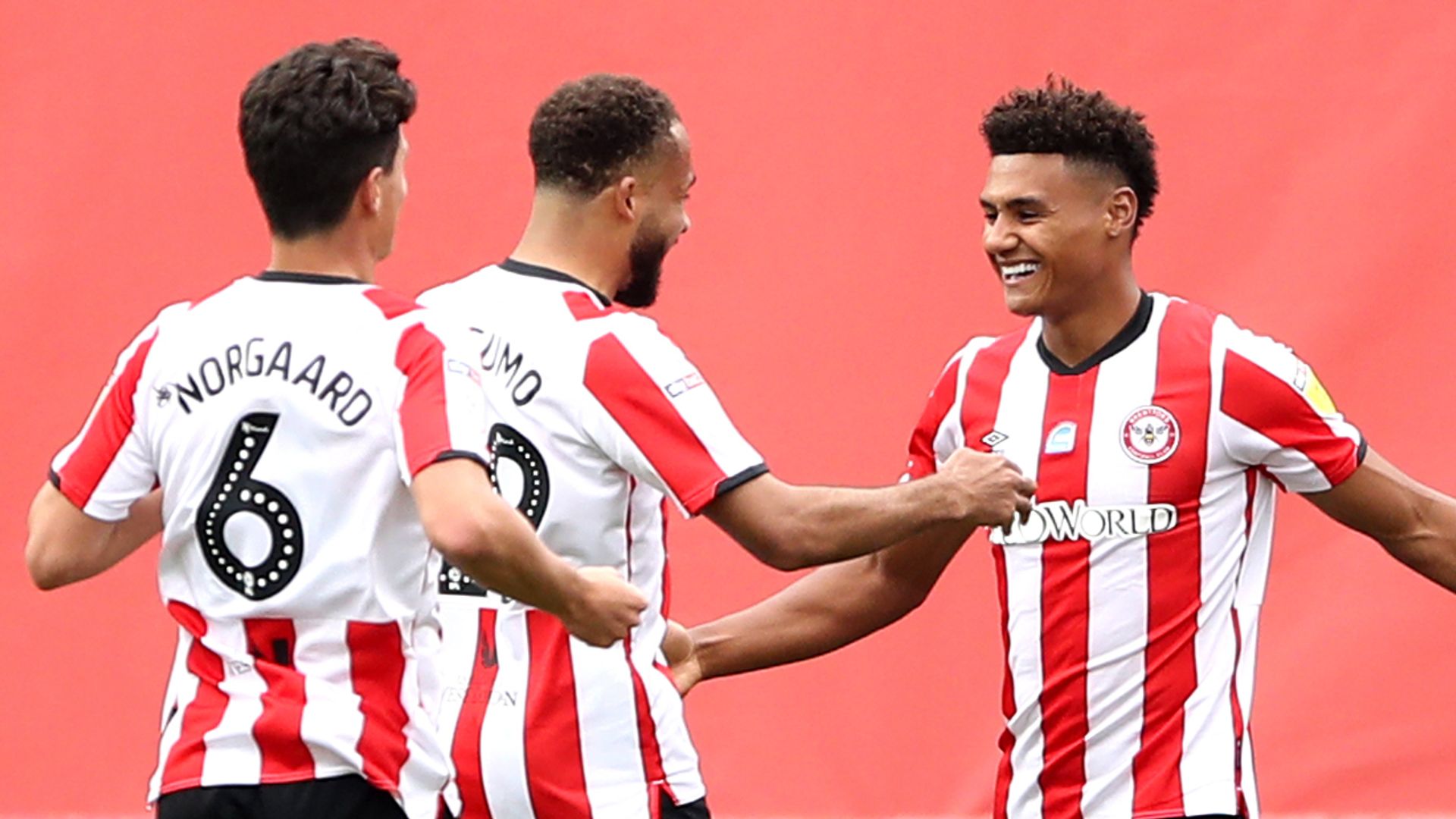 Brentford win to close on second-placed West Brom
