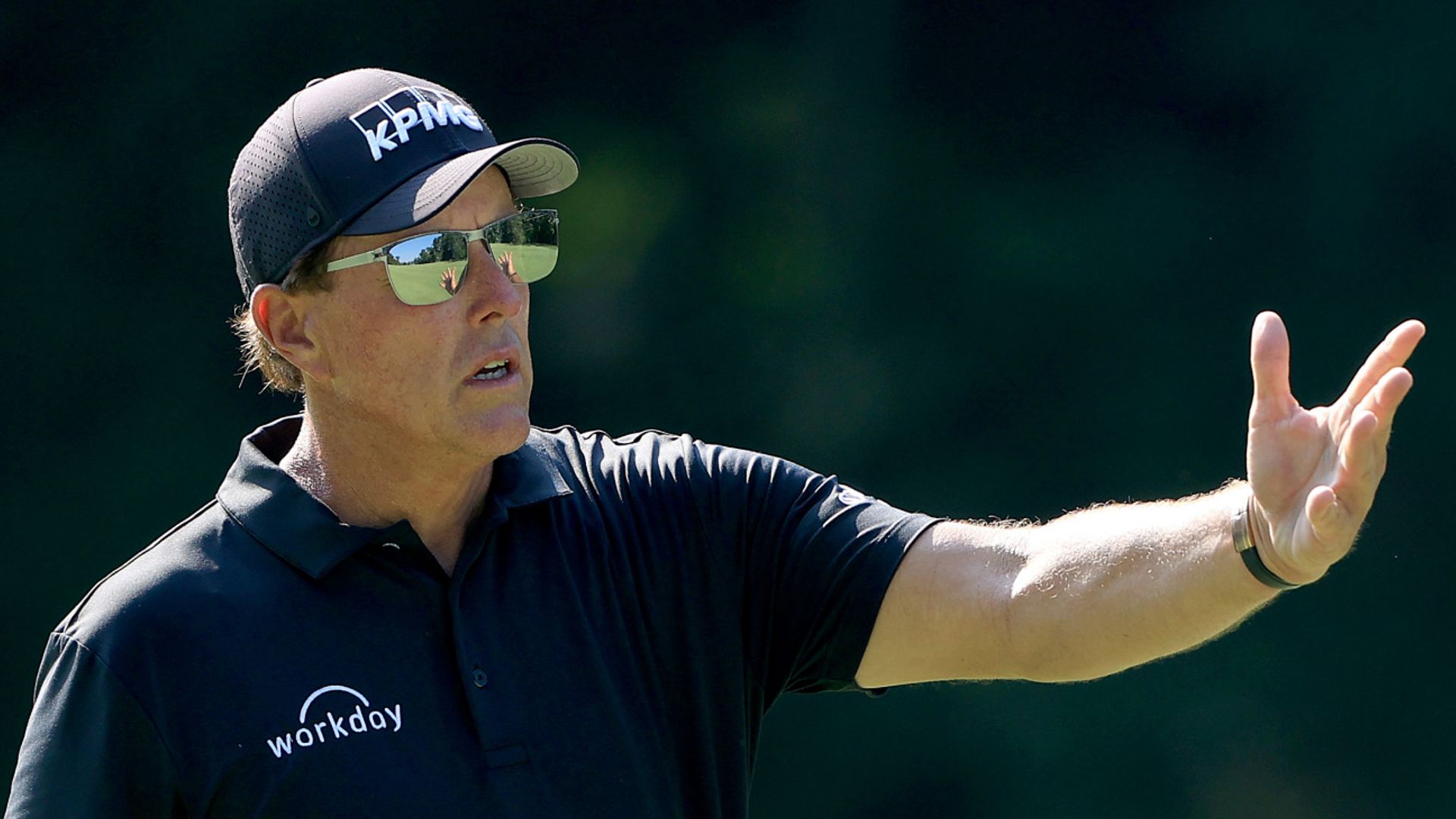 Mickelson to make seniors debut