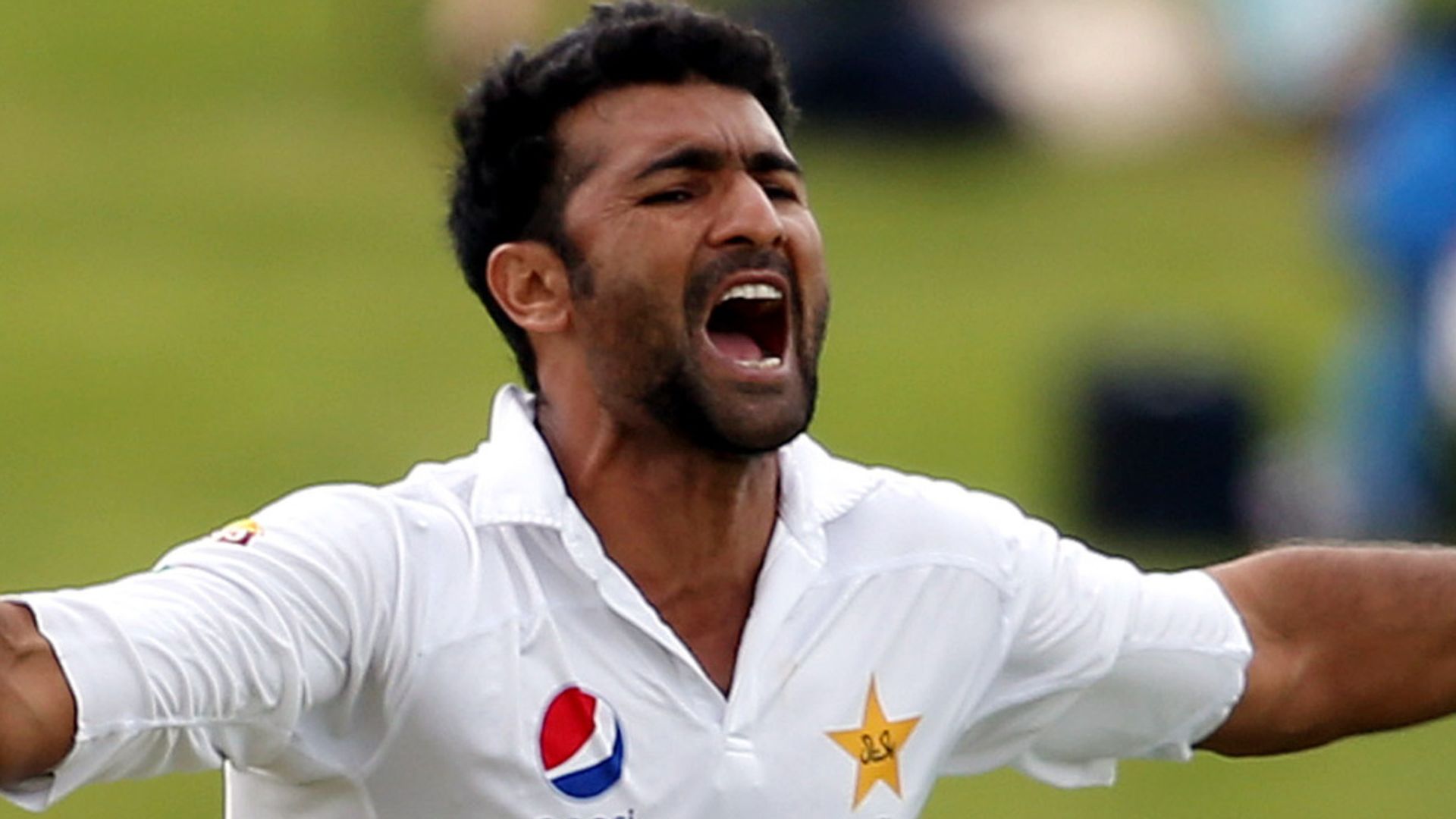 Sohail stars as wickets tumble in Pakistan warm-up