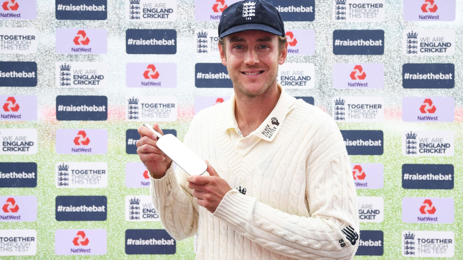 Bumble's end of year awards