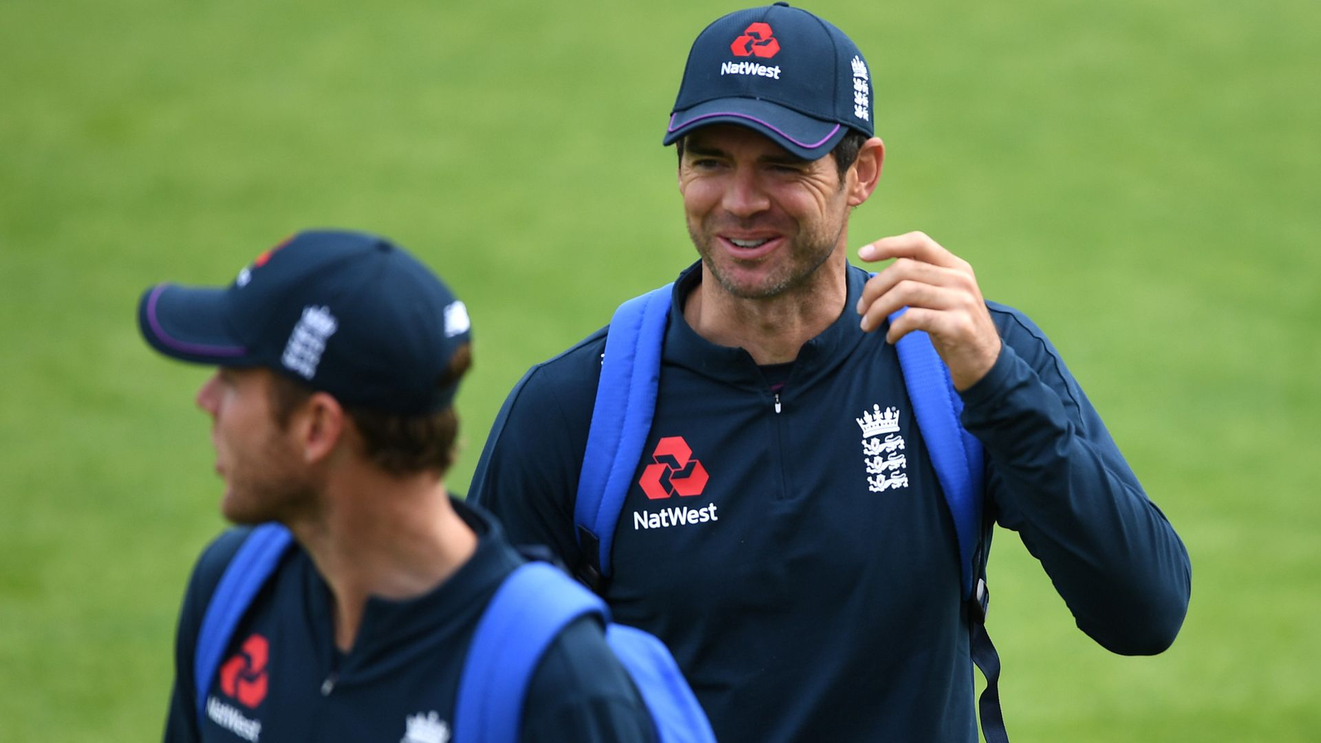 'Broad and Anderson must play together'