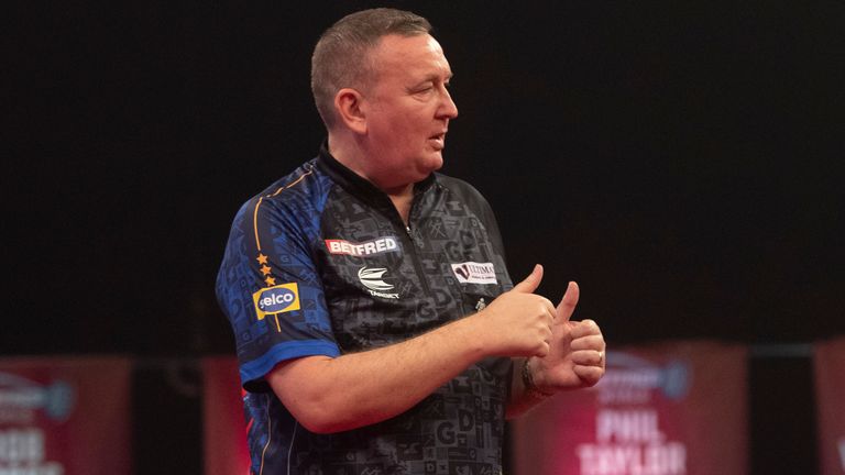 Glen Durrant faces Peter Wright on Wednesday night at the World Matchplay with a place in the quarter-finals at stake