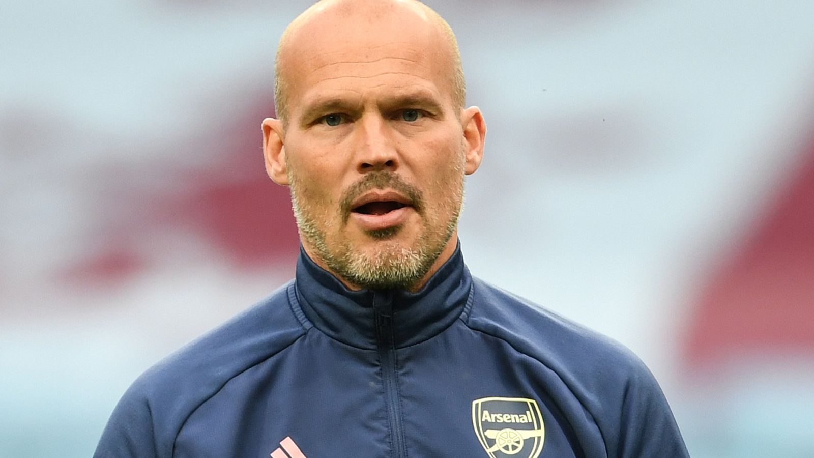 Freddie Ljungberg leaves Arsenal coaching job to pursue management role ...