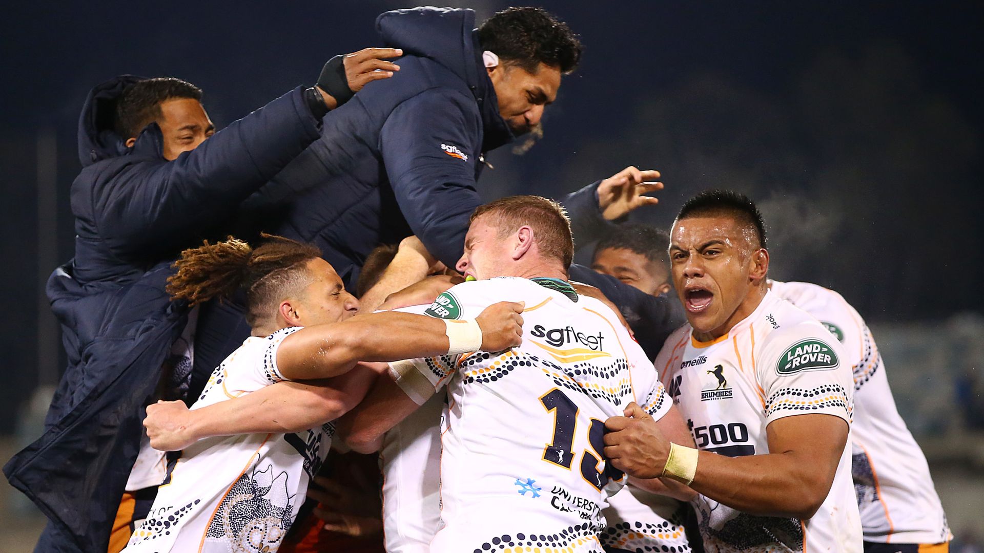 Brumbies edge Reds with final kick