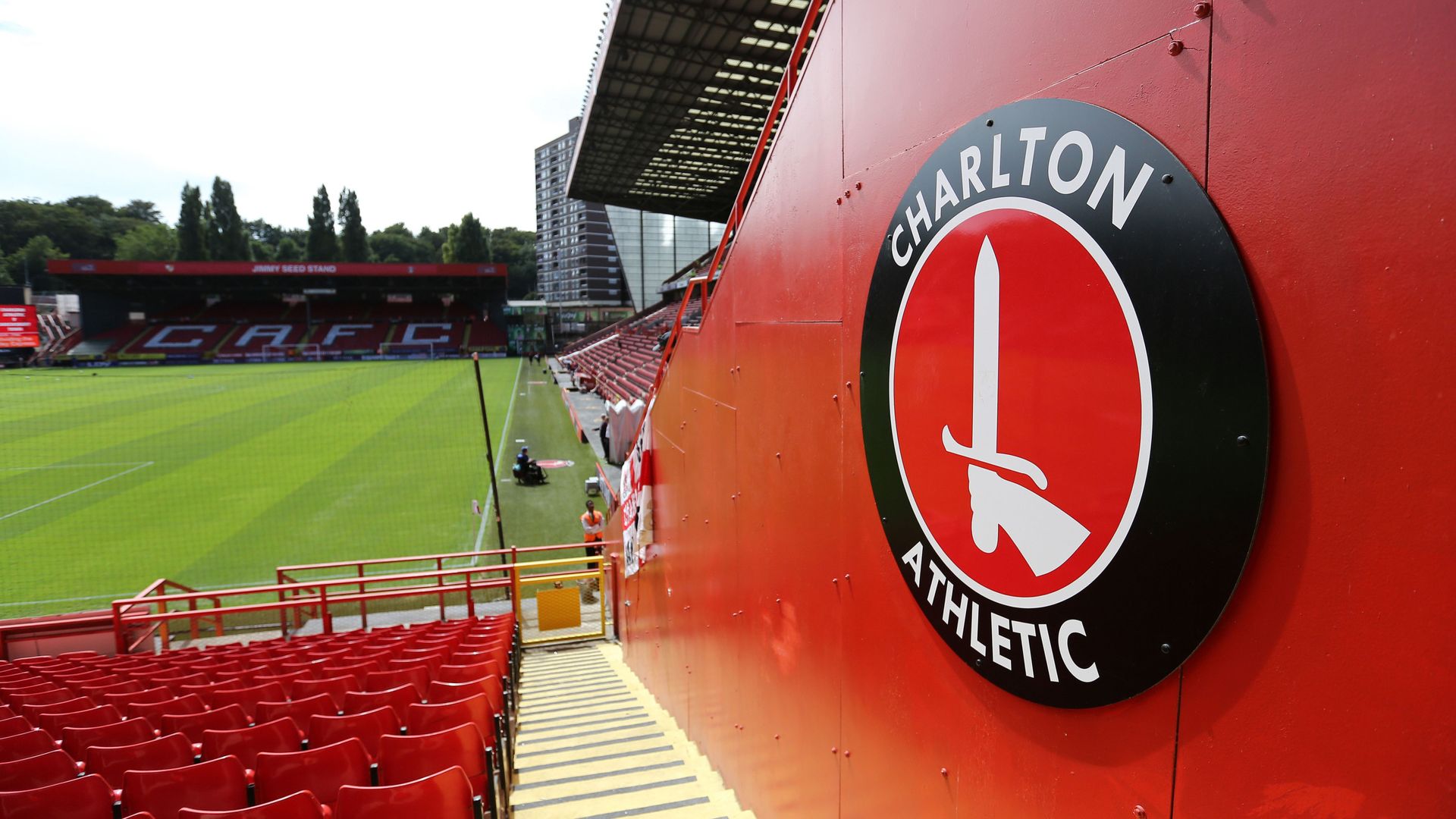 Charlton takeover on after injunction bid fails