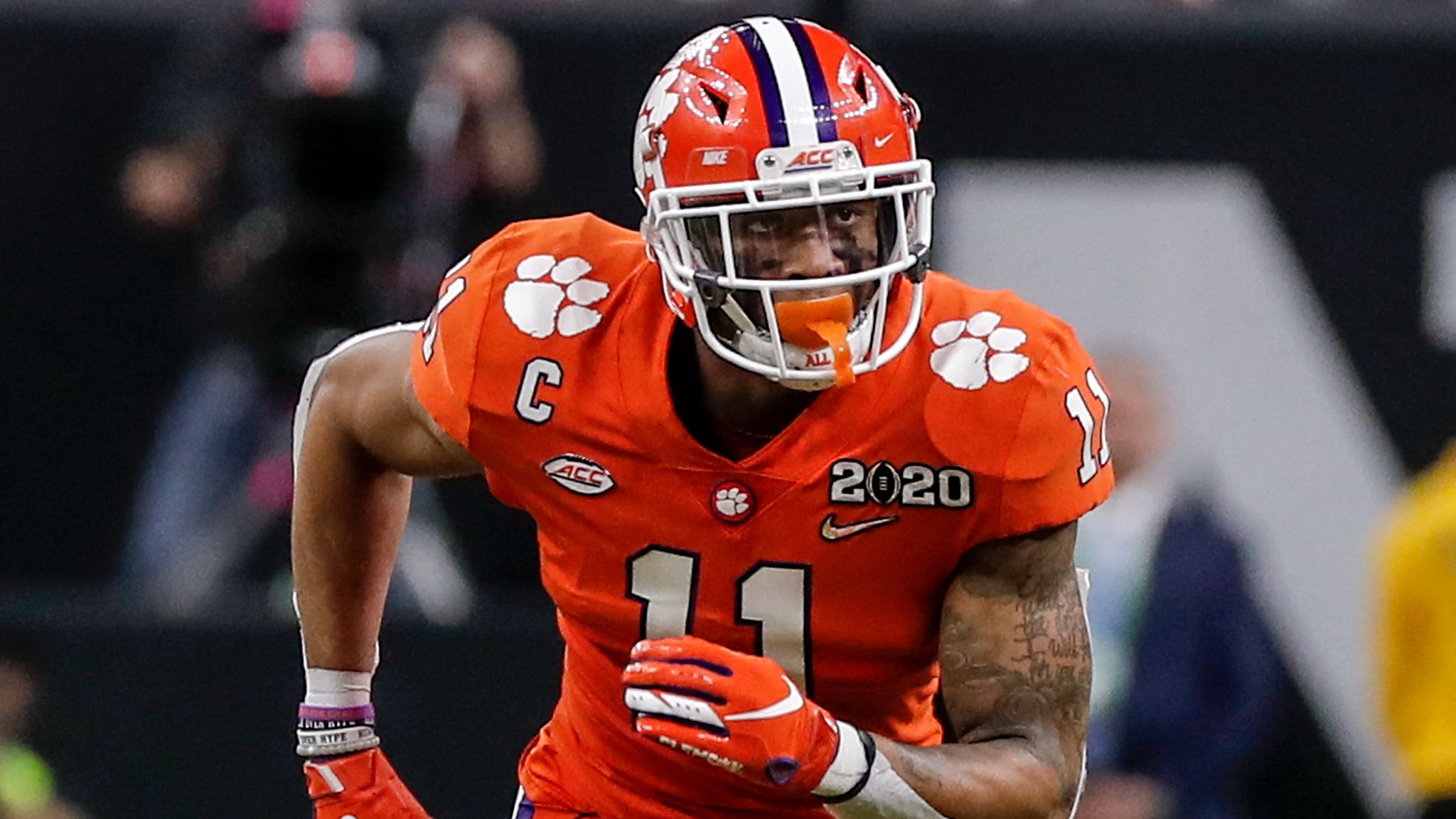 Buccaneers trade up, pick Tristan Wirfs to bolster Brady's protection