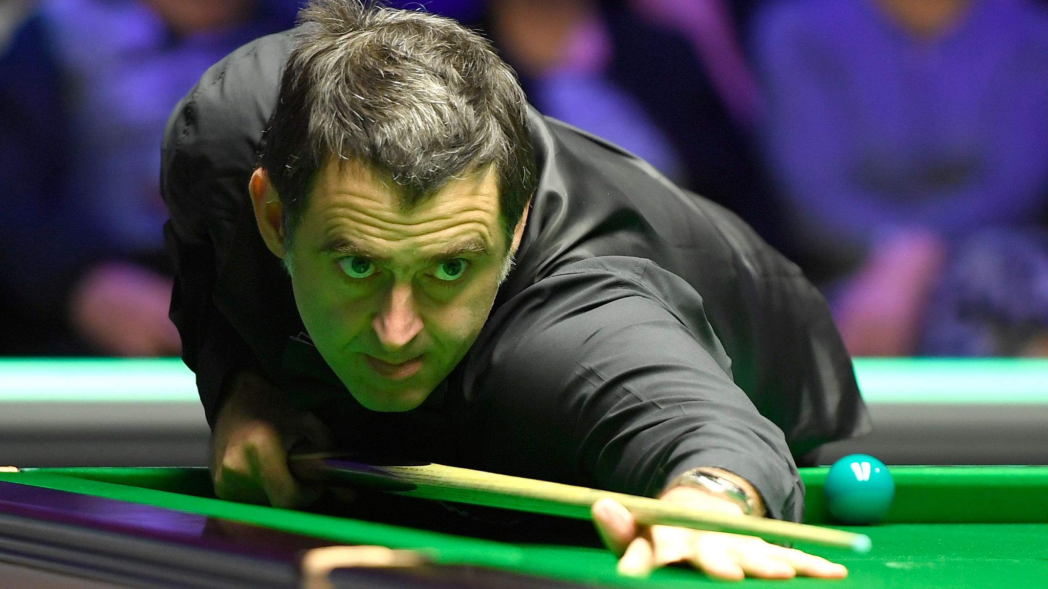 Ronnie OSullivan beats Mark Selby in final-frame decider to reach World Snooker Championship final Snooker News Sky Sports