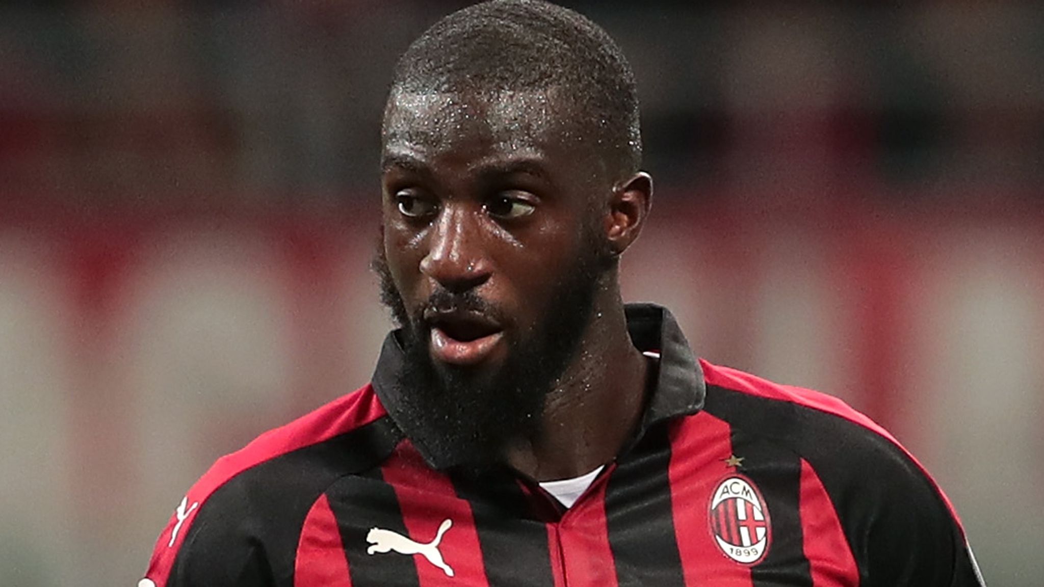 PSG in talks to sign Chelsea midfielder || PEAKVIBEZ