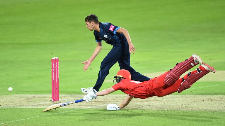 Davies dives to make his ground in Lancashire's innings