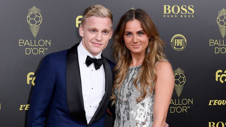 Van de Beek pictured with girlfriend Estelle Bergkamp