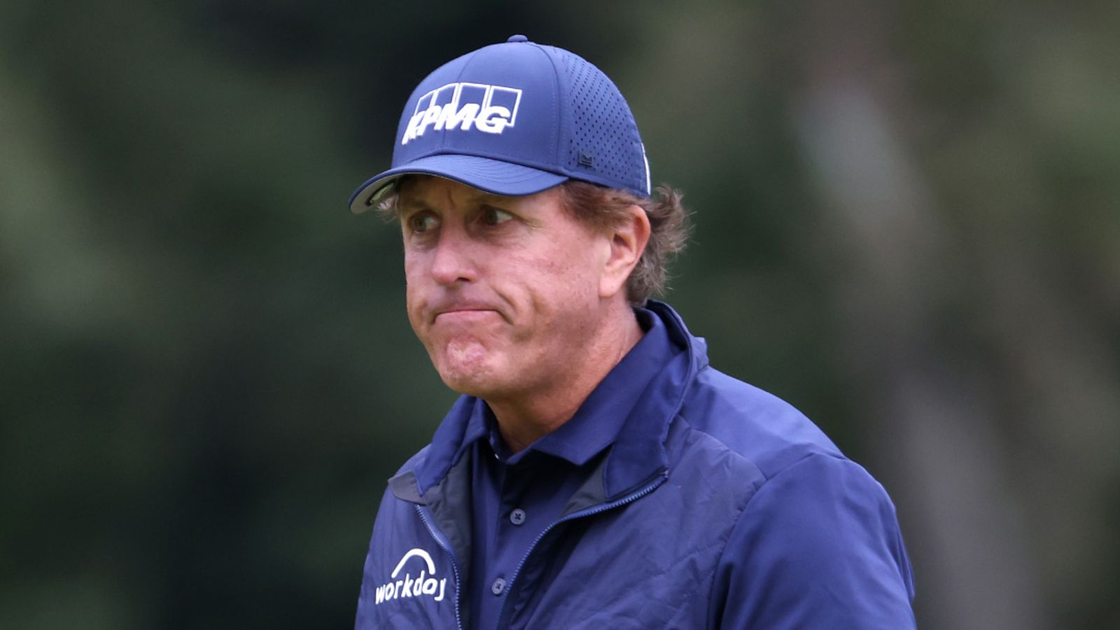 US Open Phil Mickelson misses the cut by a distance in possibly his