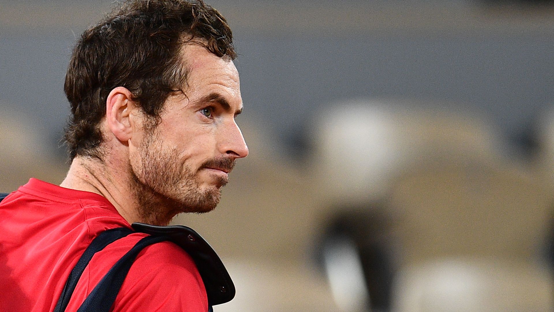 Murray admits having gone away from natural game