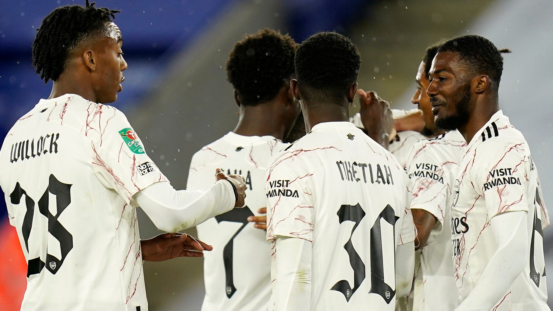 Arsenal see off Leicester in cup clash