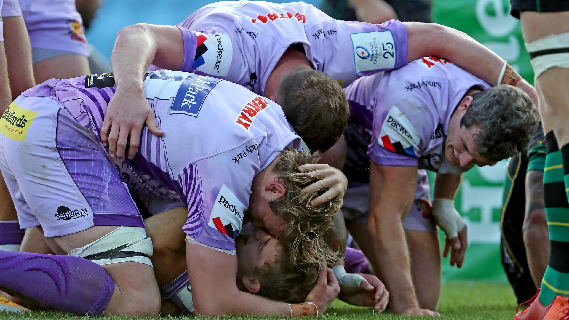 Exeter beat plucky Saints to reach maiden Euro semi-final