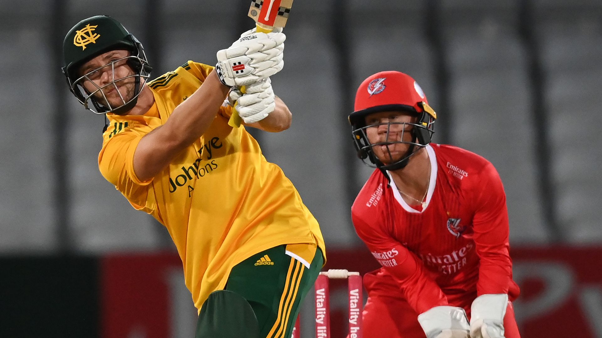 Clarke clatters Lancs as Notts stay top