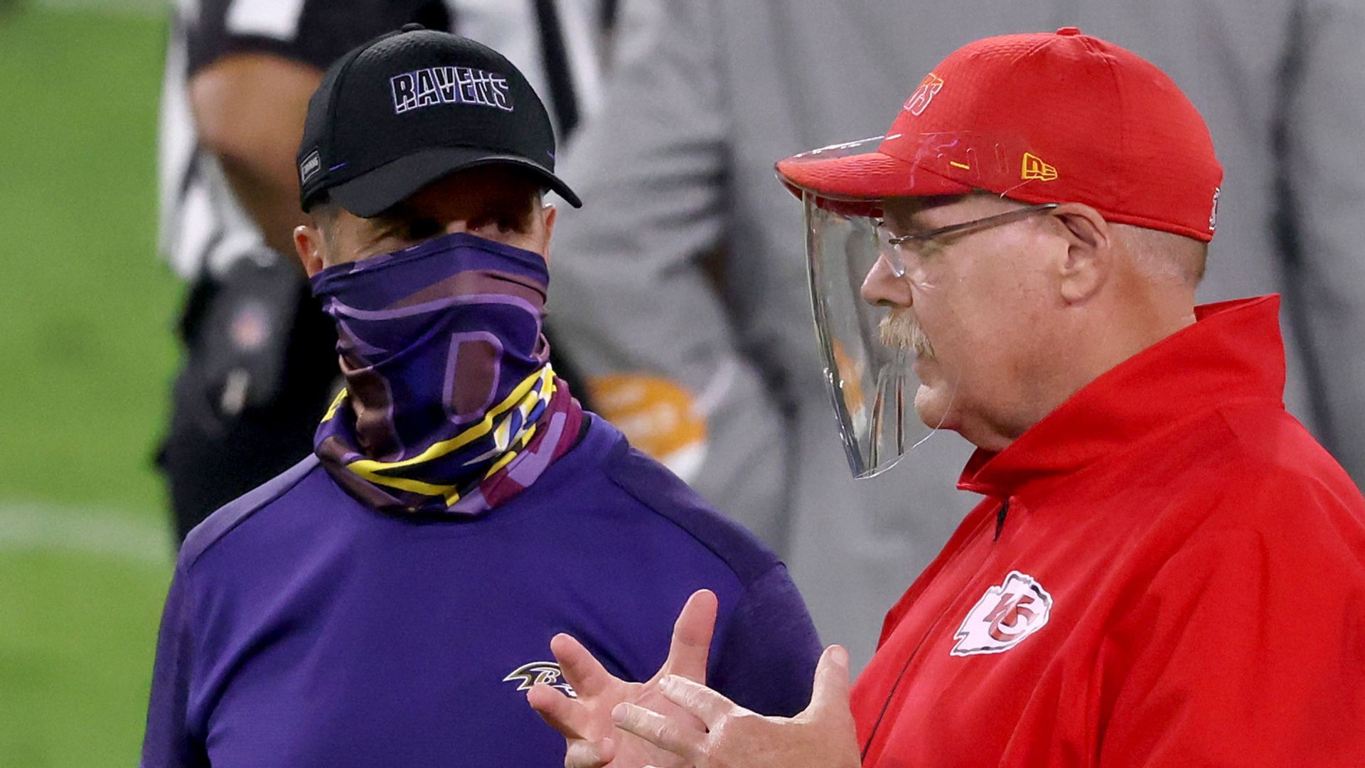 Draft picks at stake if coaches don't wear masks