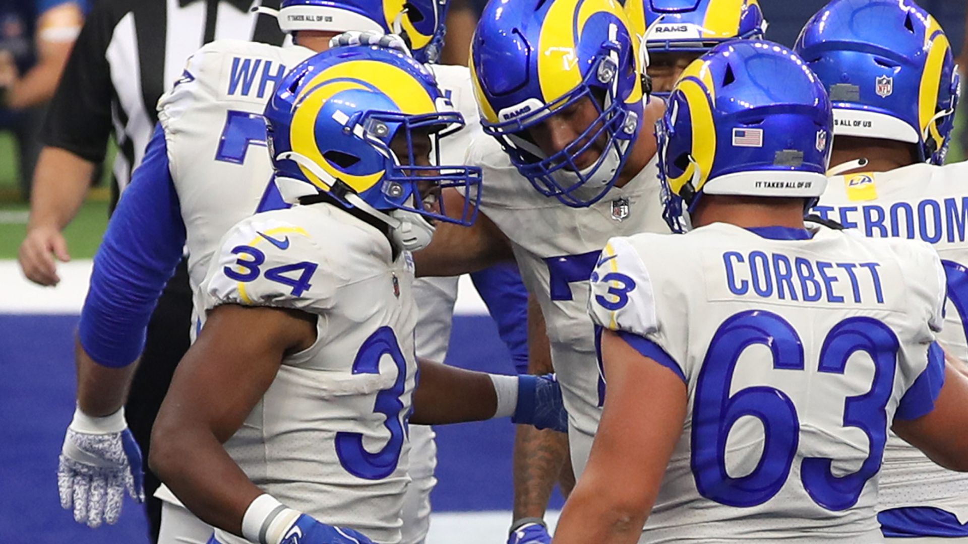 Rams open new stadium with Cowboys win