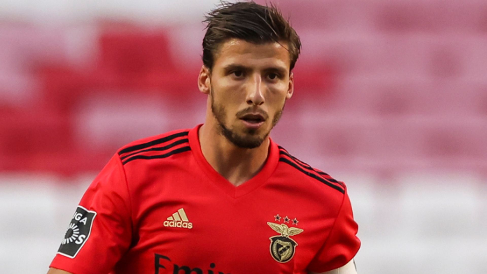 Benfica boss: Dias set for Man City move; Otamendi swap close