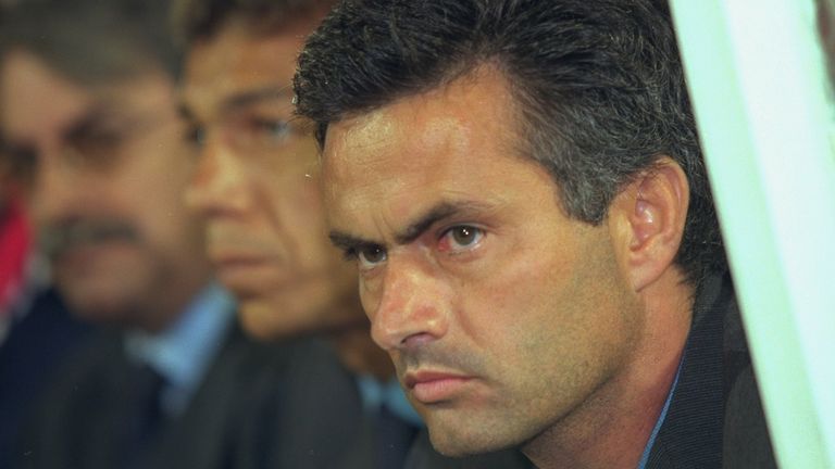 Mourinho as Benfica coach in 2000