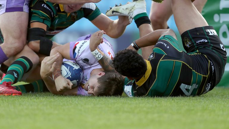 Chiefs scrum-half Jack Maunder scored the opening try of the game after wonderful build-up work form Henry Slade