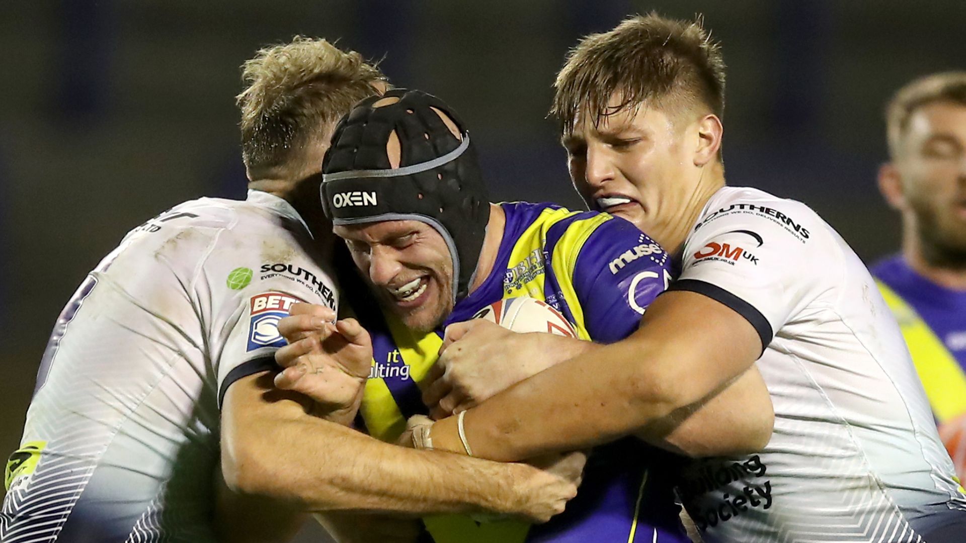Warrington battle past Leeds youngsters