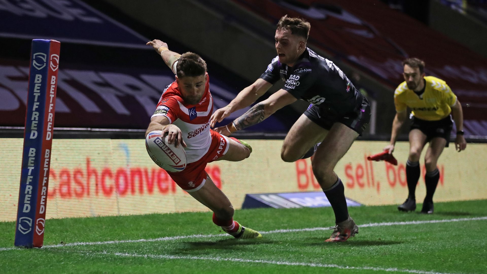 St Helens batter Wakefield