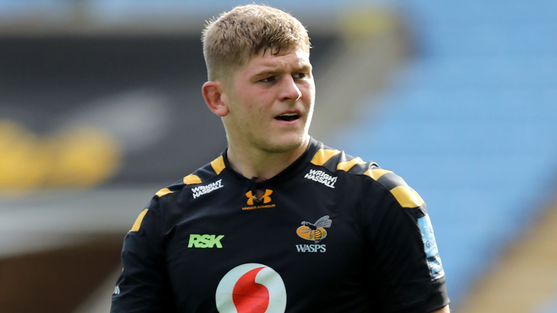 Willis to make England debut; Lawrence in for first start