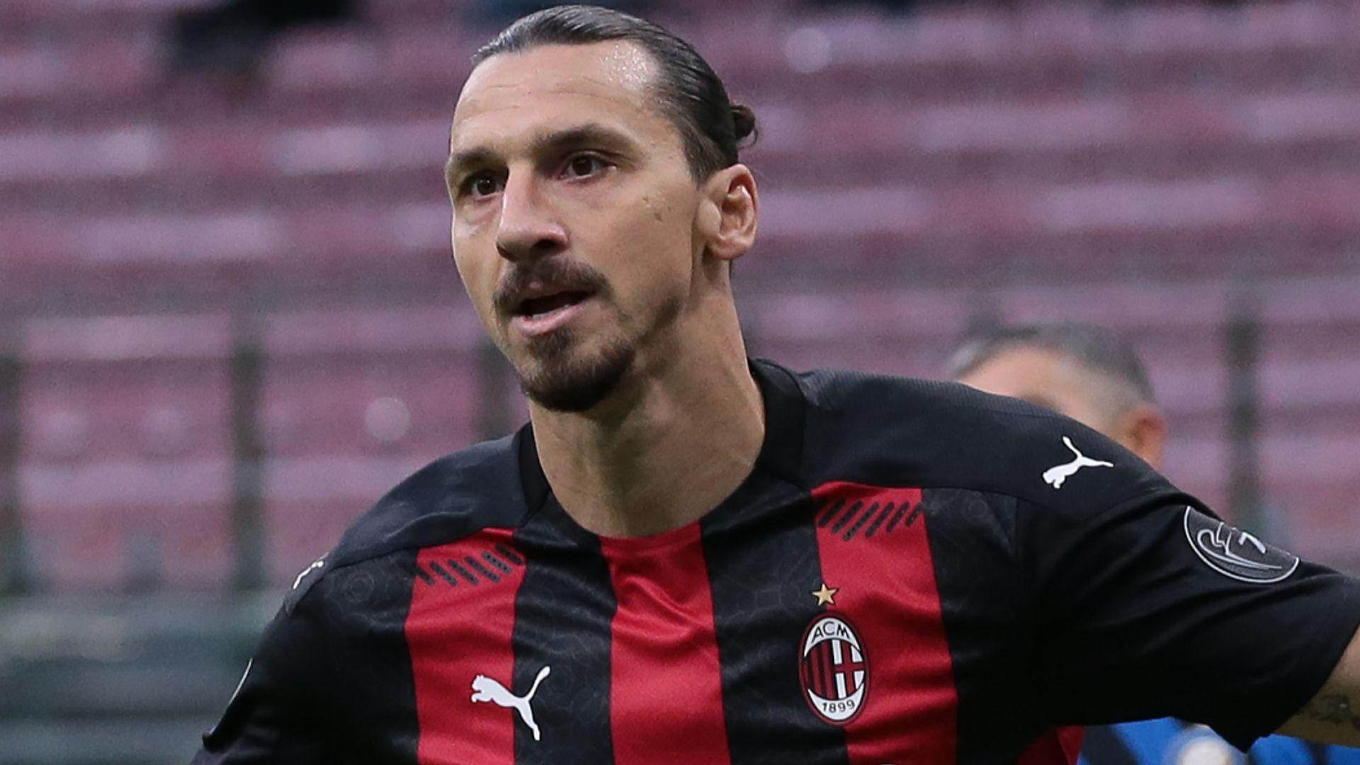 Zlatan double wins Milan derby, Real beaten by Cadiz