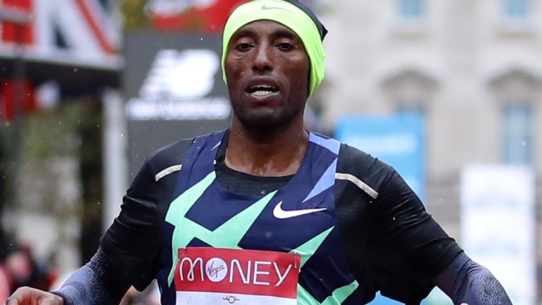 Shura Kitata crosses the finish line to win the London Marathon