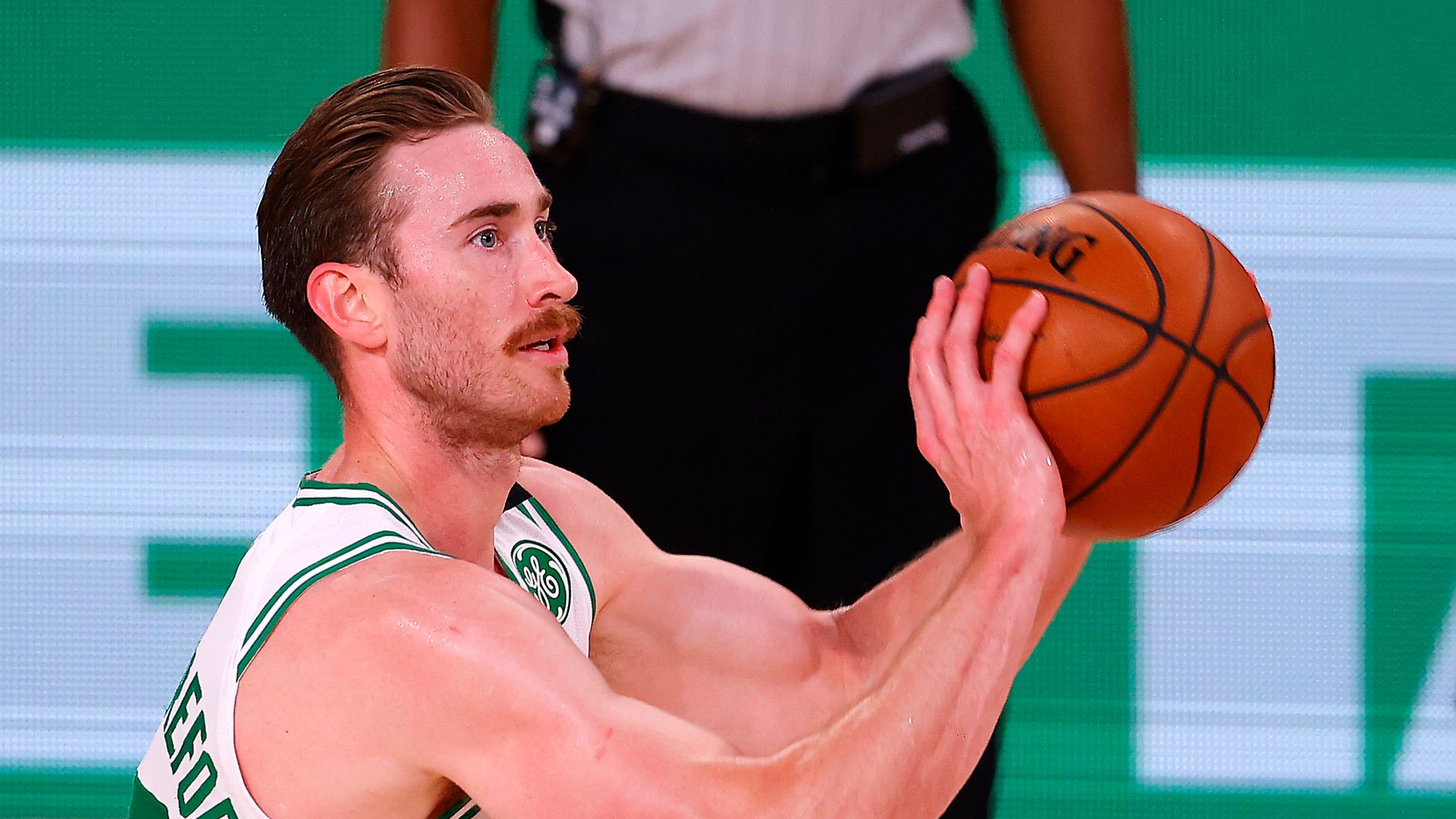 Hornets acquire Celtics' Hayward on four-year deal