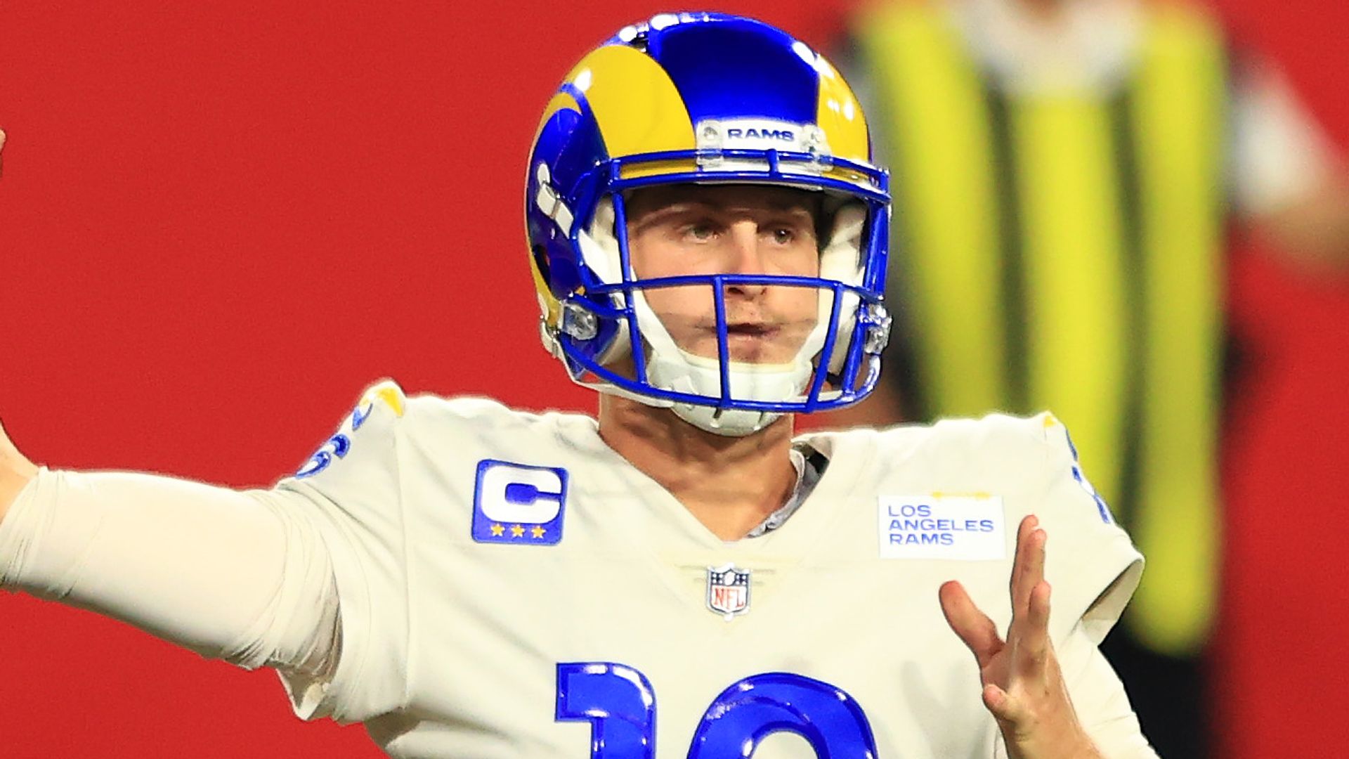 Goff, Rams edge out Bucs to top NFC West