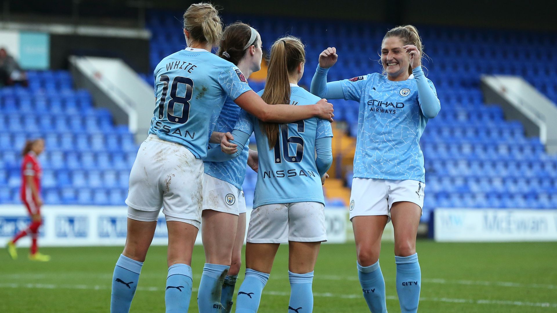 Continental Cup: Man City beat Liverpool